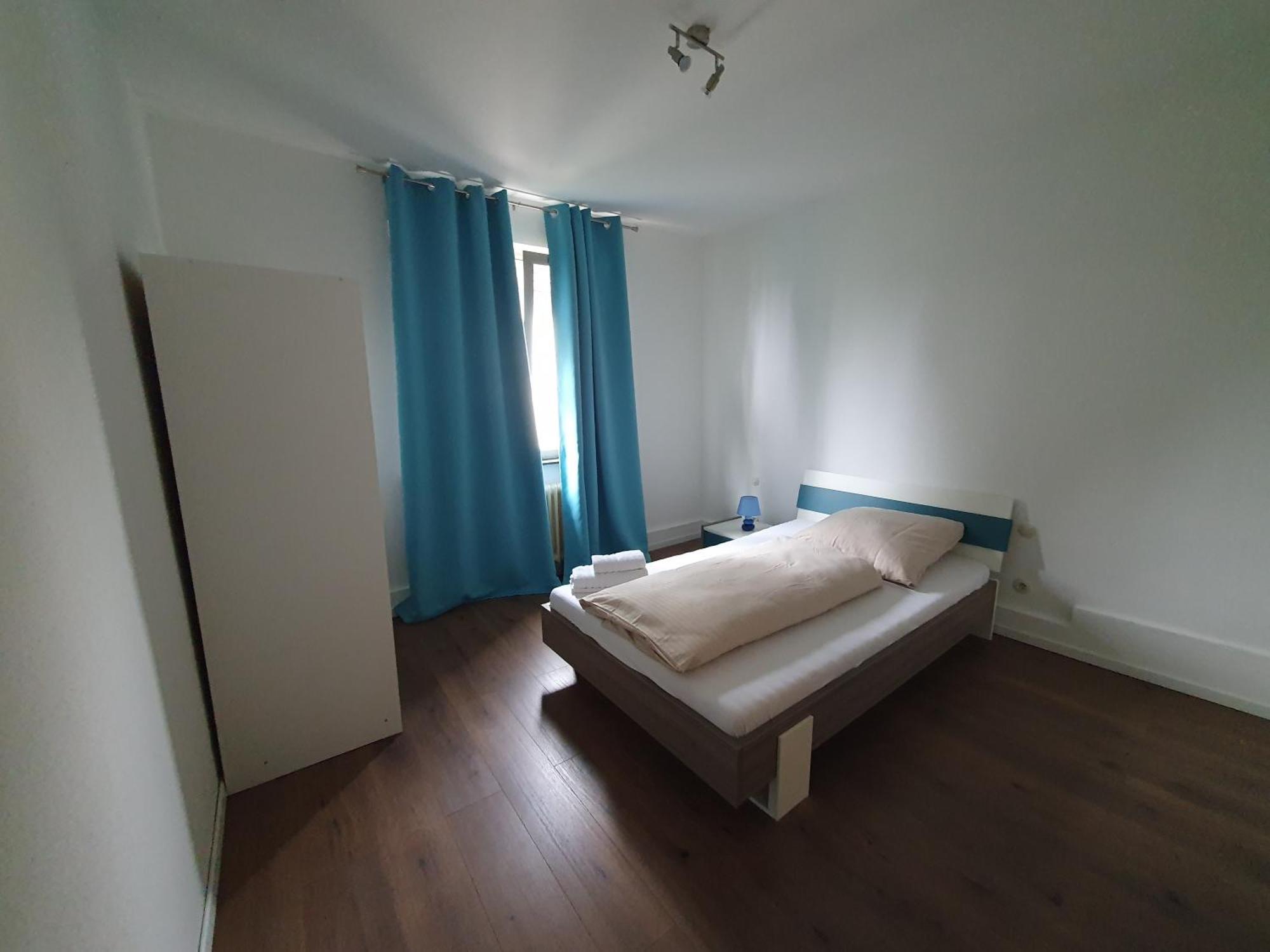 Privatzimmer An Der Uniklinik Mainz - Nur Fuer Weibliche Gaeste Apartment Exterior photo